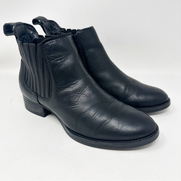 Ariat Chelsea Pull-On Leather Ankle Boots - Picture 1 of 8